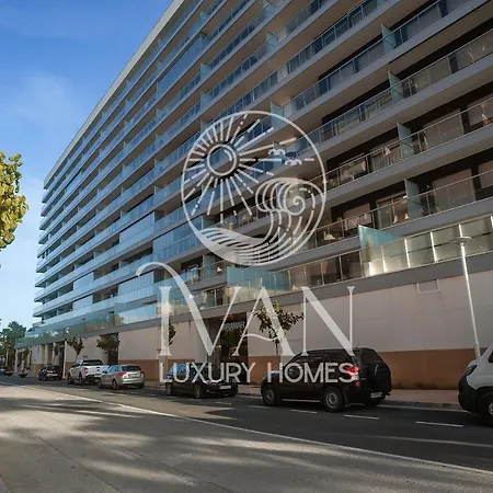 Casa Emiliaivan Luxury Homes 8ªpta Norte 1ª Linea Apartment